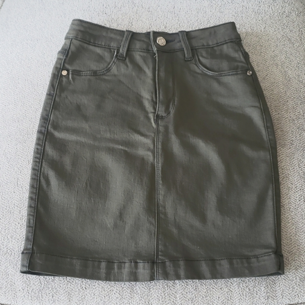 Army green, denim skirt
